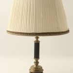 772 1016 TABLE LAMP